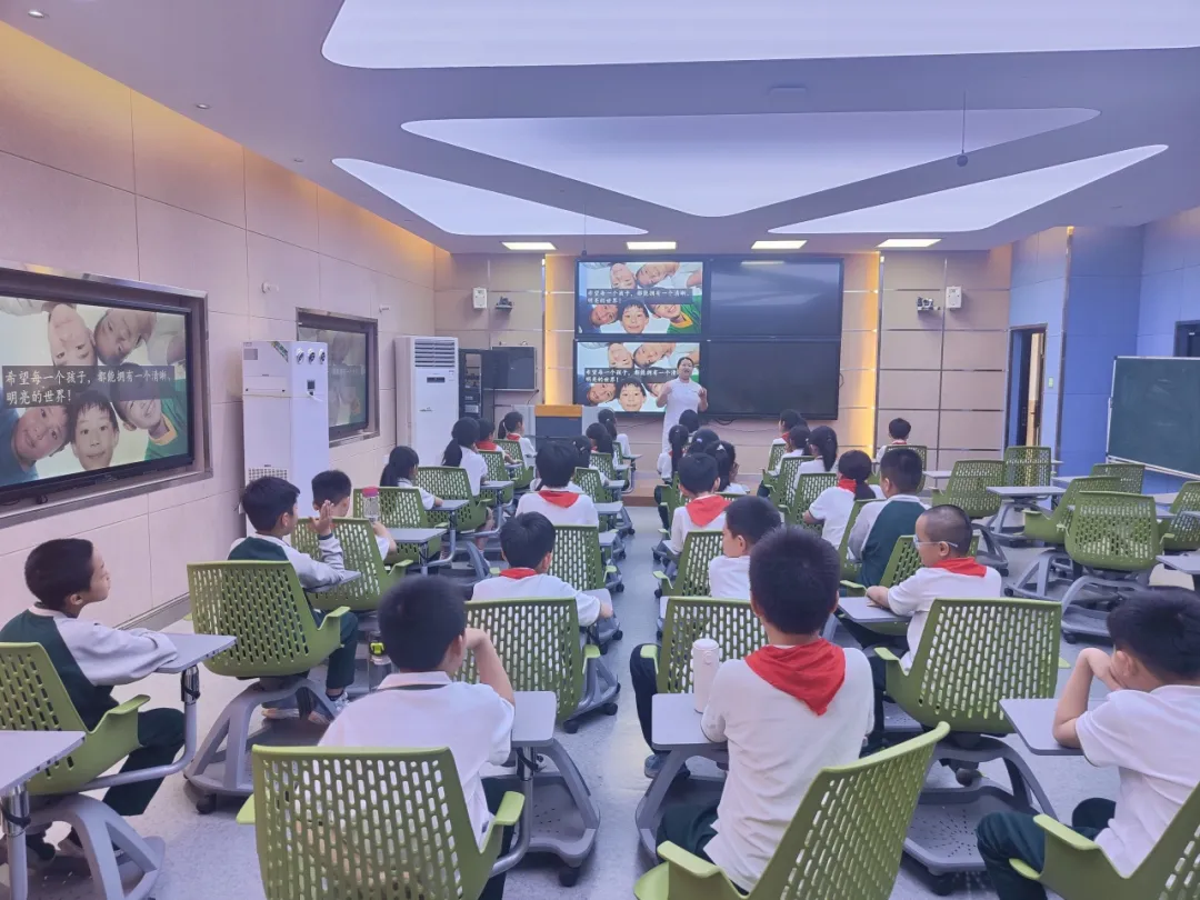 開展愛眼科普進校園活動，共筑青少年眼健康防護墻！